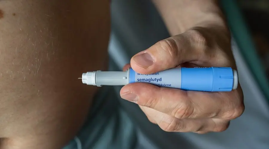  Arıqlama iynələri gözləri zədələyir 