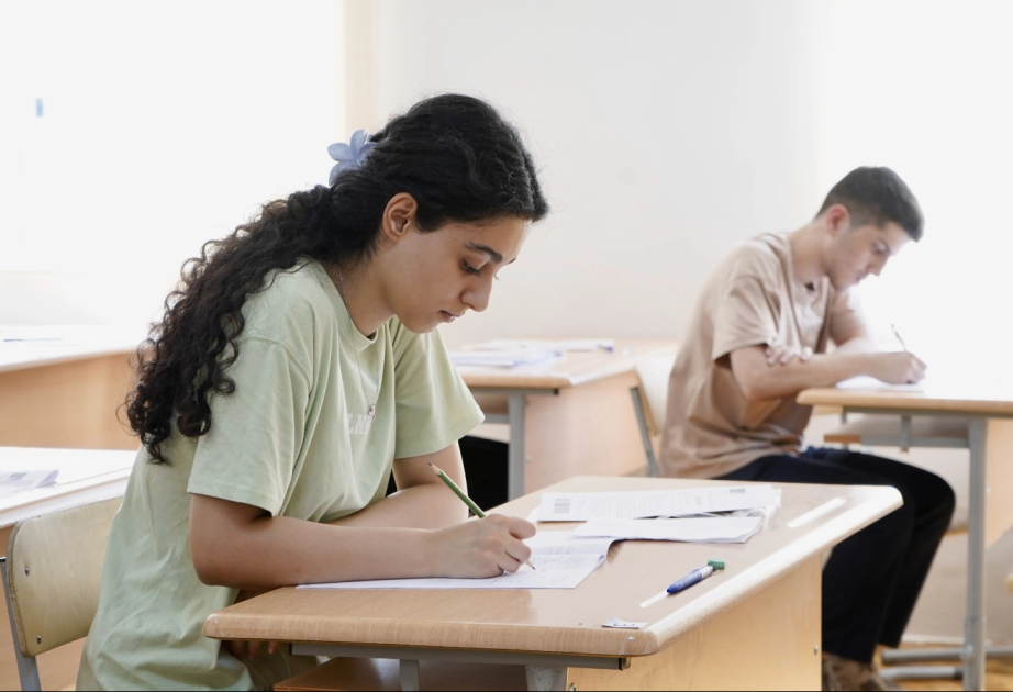 IV ixtisas qrupu üzrə qəbul imtahanı keçirilib