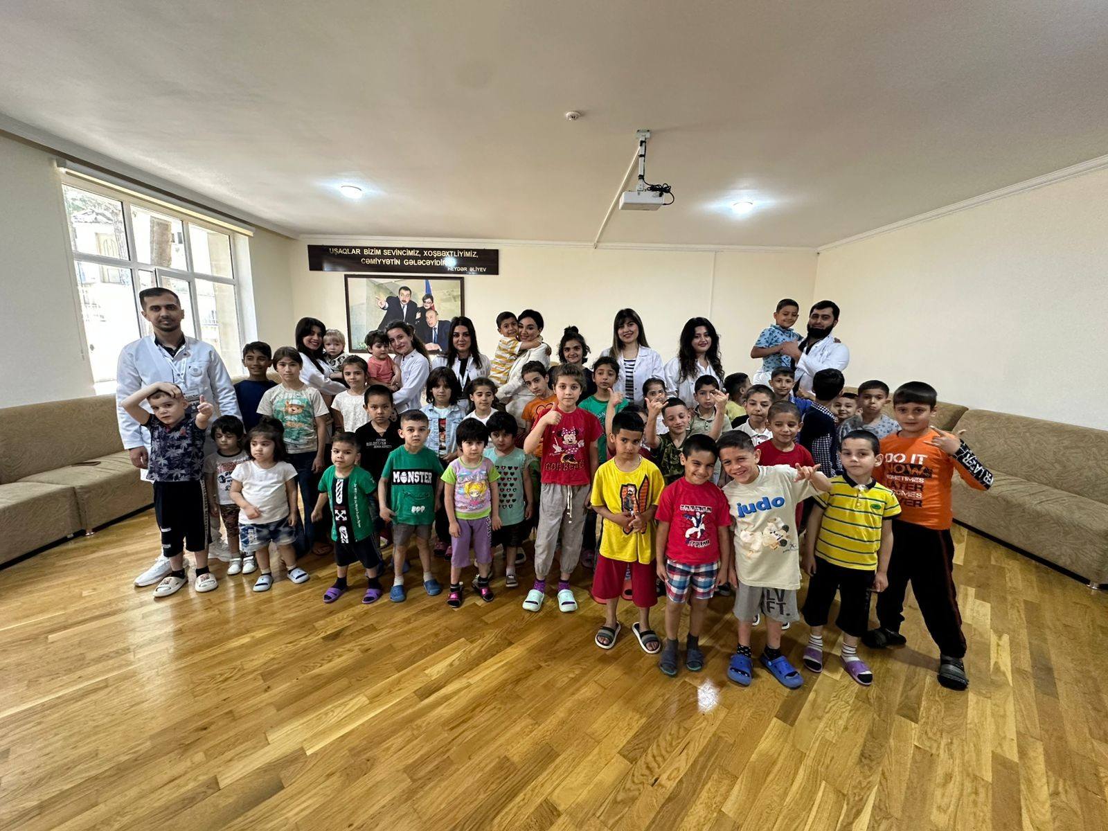 Tibbi aksiyalarda əsas diqqət uşaqlara və ahıl şəxslərə yönəldilib