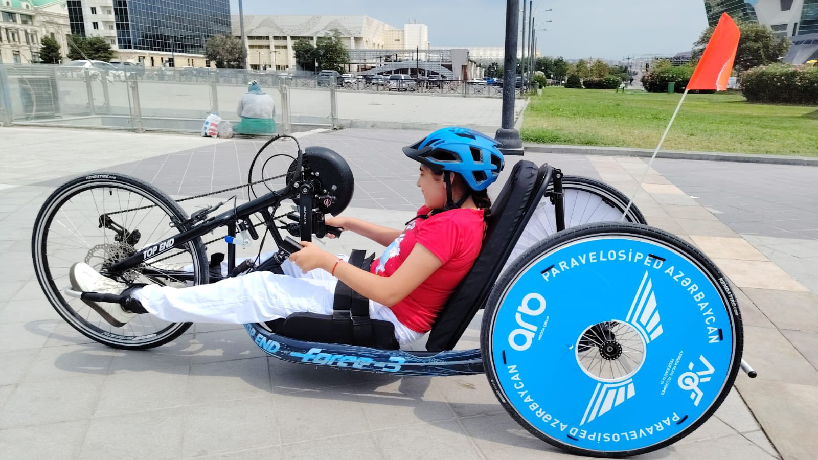 Reabilitasiya mərkəzlərində bərpa müalicəsi alan əlilliyi olan şəxslər üçün veloreabilitasiya xidməti davam edir