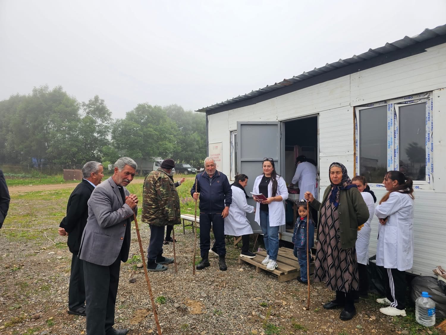 Laçında fermerlərin səyyar tibbi müayinəsi aparılıb