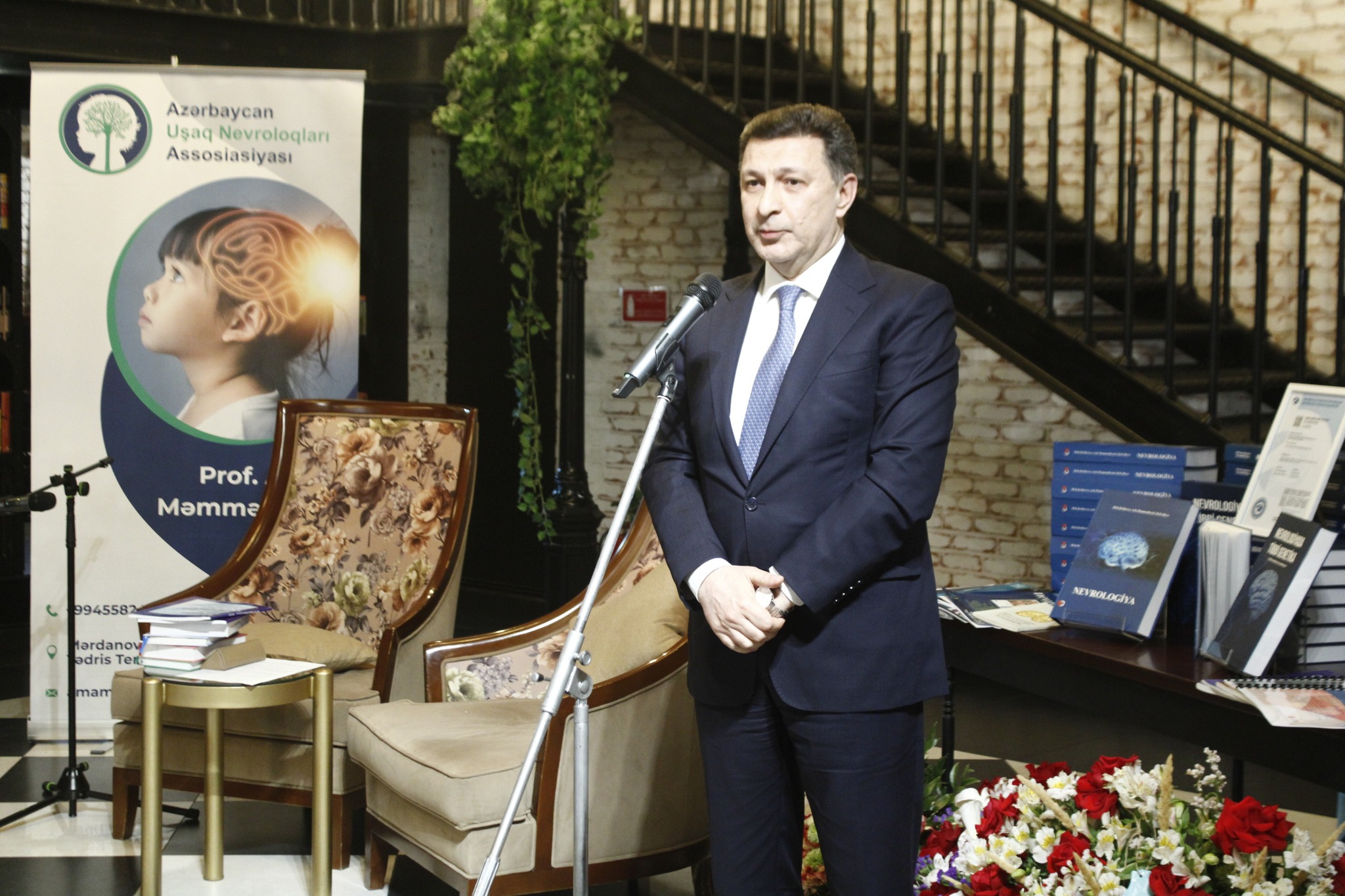 “Nevrologiyada tibbi genetika” adlı dərsliyin təqdimatı olub 