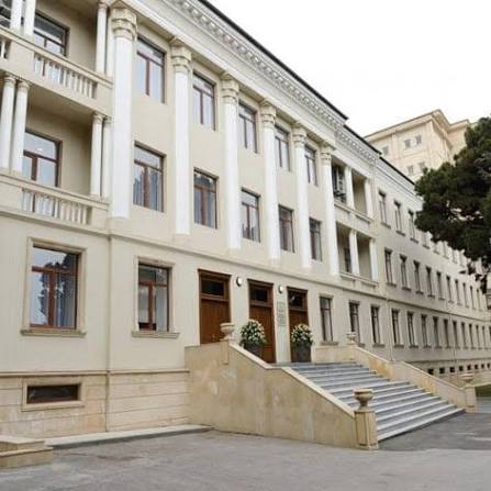 Elmi-Tədqiqat Mamalıq və Ginekologiya İnstitutu doktoranturaya sənəd qəbulu elan edir