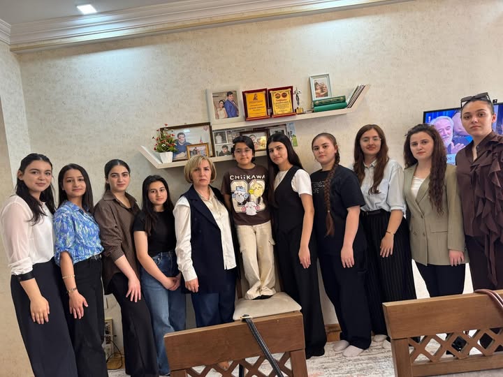 ATU əməkdaşları şəhid həkim Tariyel Salmanovun ailəsini ziyarət ediblər   