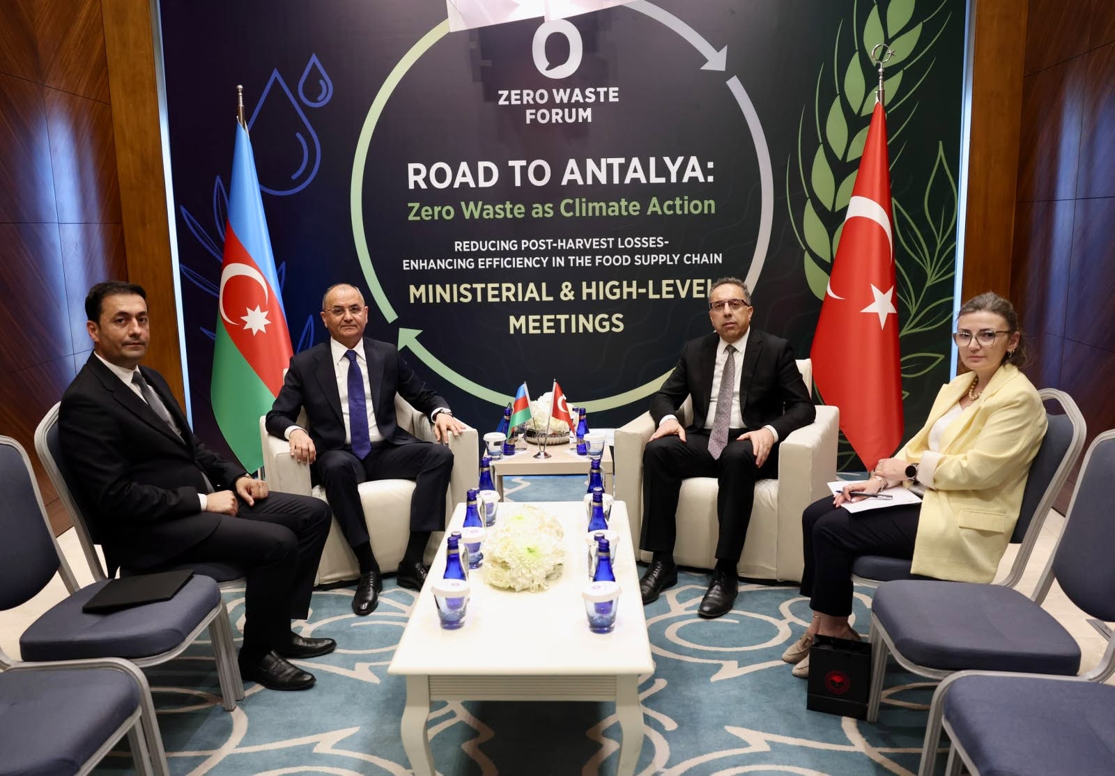  AQTA sədrinin müavini İstanbulda beynəlxalq forumda iştirak edib   
