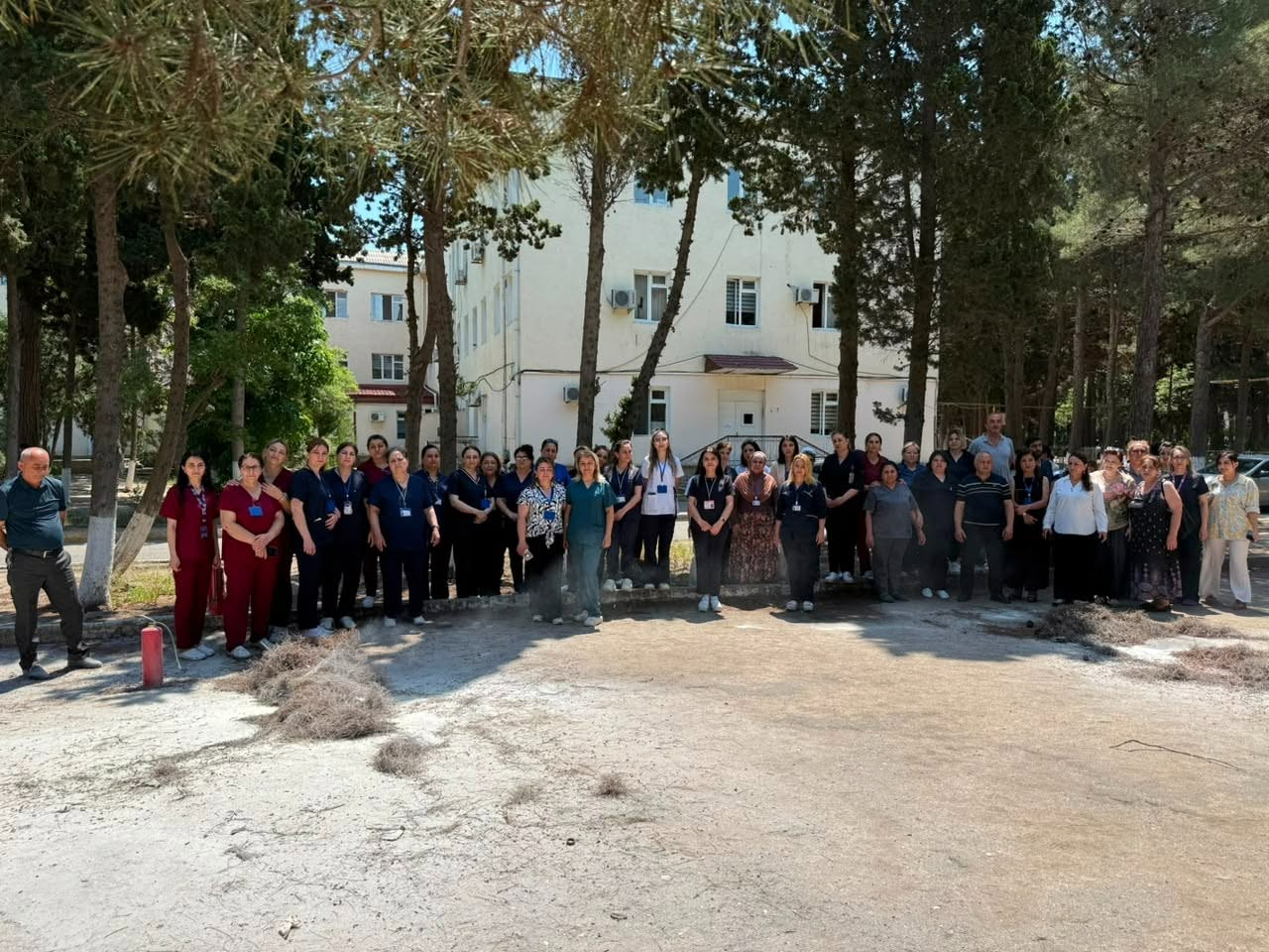  Sumqayıt Tibb Mərkəzinin tabeliyindəki müəssisələrdə yanğın təhlükəsizliyi üzrə təlim keçirilib   