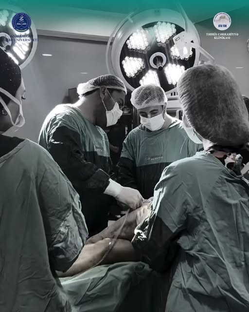 Ayağında geniş toxuma zədələnməsi yaranan pasiyentdə mürəkkəb rekonstruktiv əməliyyat uğurla icra olunub