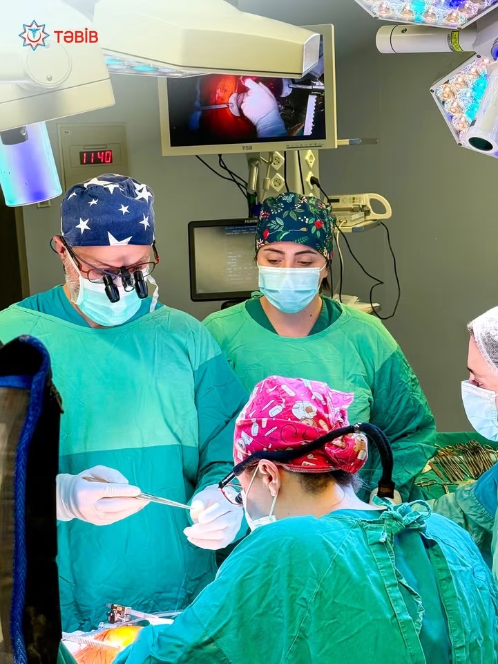 Böyrək çatışmazlığı uğurlu transplantasiya əməliyyatı ilə aradan qaldırıldı