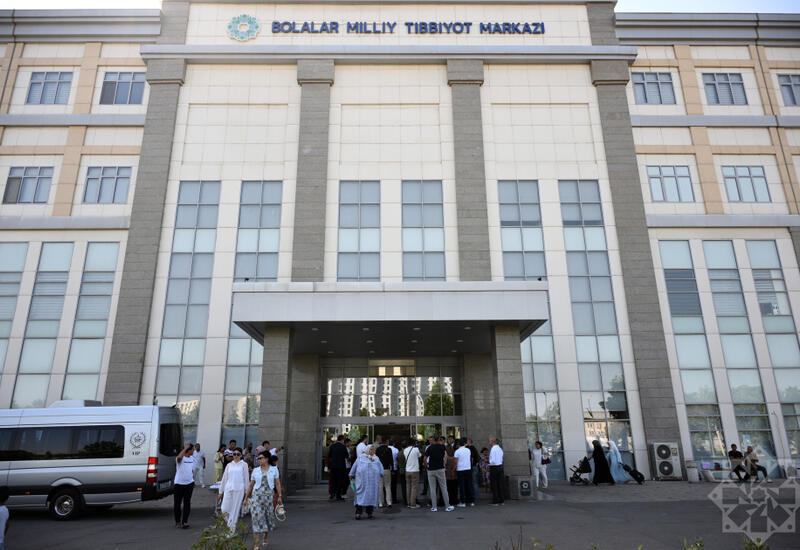 Azərbaycan jurnalistləri Daşkənddə Milli Uşaq Tibb Mərkəzində olublar