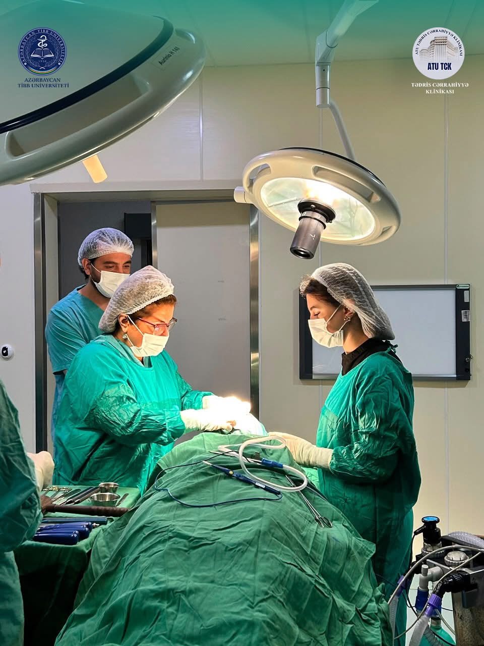Tədris Cərrahiyyə Klinikasında növbəti mürəkkəb cərrahi əməliyyat 