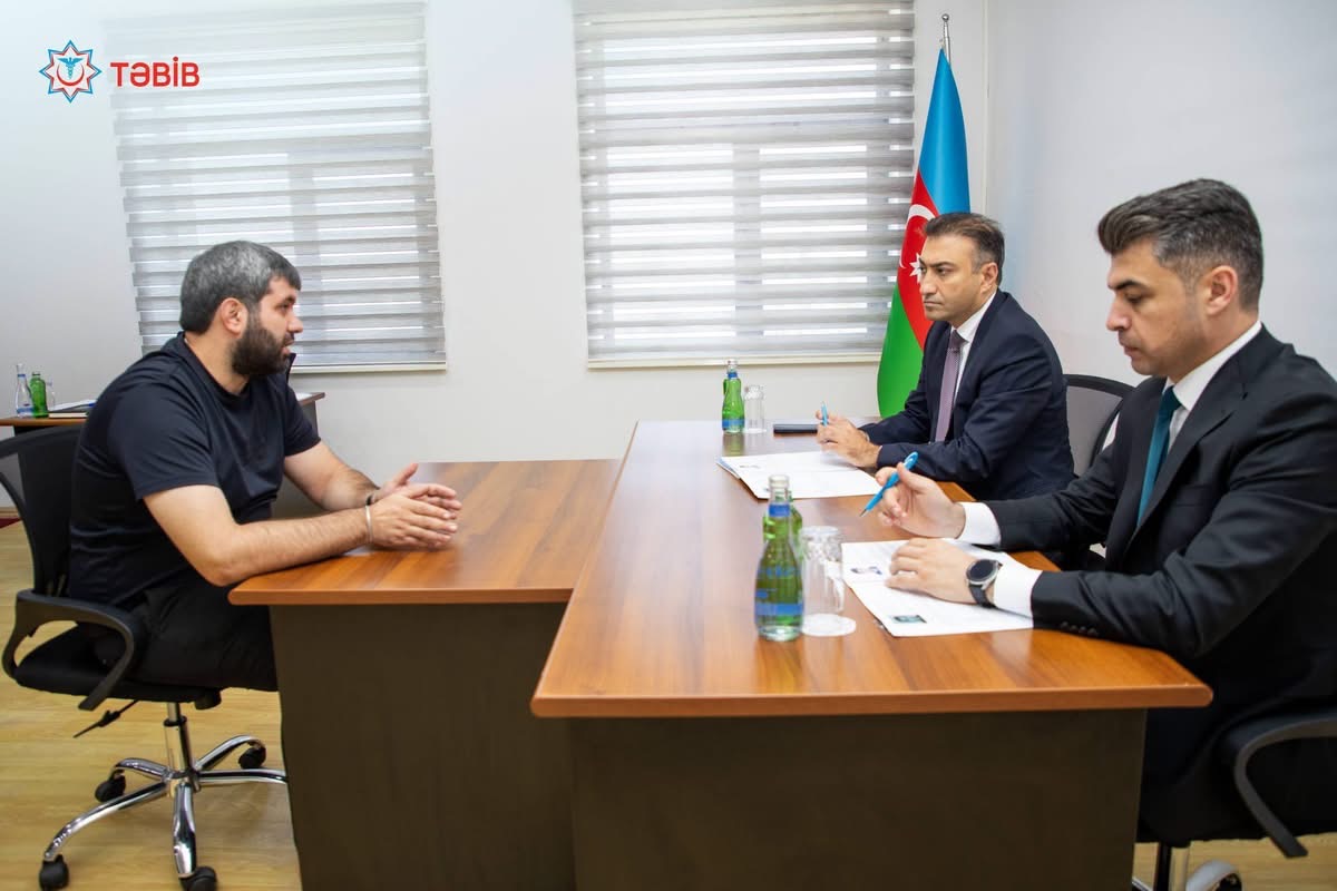 Anar Bayramov Şirvan şəhərində vətəndaşları qəbul edib
