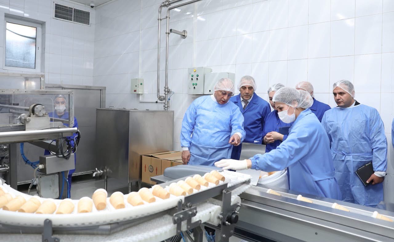 AQTA sədri dondurma istehsalı müəssisəsində olub