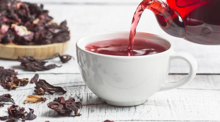 Gülxətmi çayının faydaları və yan təsirləri açıqlanıb