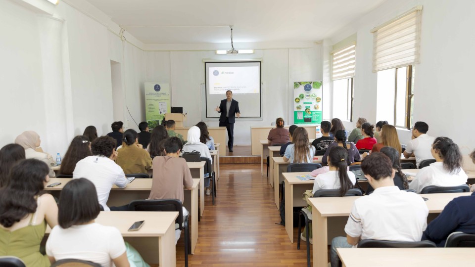 Yeni tədris ilinin ilk startap tədbiri keçirilib