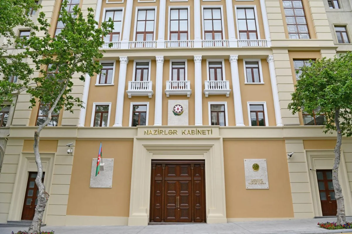 Azərbaycanda xüsusi karantin rejiminin müddəti uzadılıb  