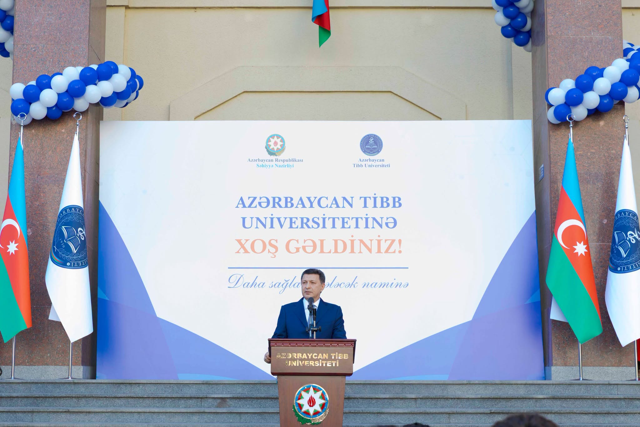 Azərbaycan Tibb Universitetində Bilik Günü münasibətilə təntənəli tədbir keçirilib