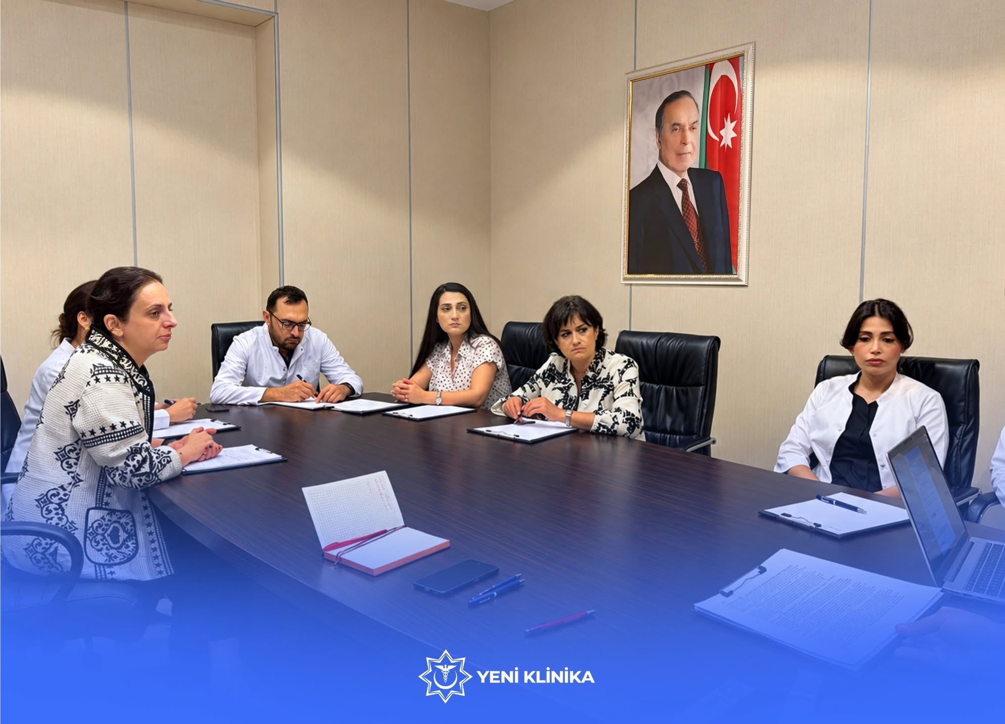  Yeni Klinikada ABADD rəhbərliyi ilə canlı tibbi konsilium keçirilib   