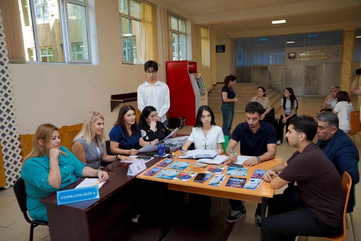680,6 baldan başlayan uğur: ATU-nun Stomatologiya fakültəsində yeni tələbə həyatı başlayır